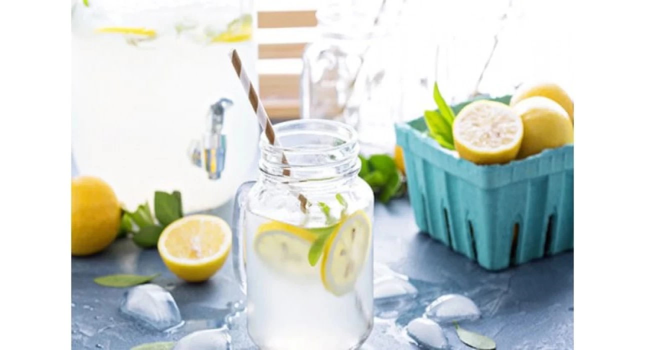 10 Essential Tips for Making Refreshing Homemade Summer Drinks
